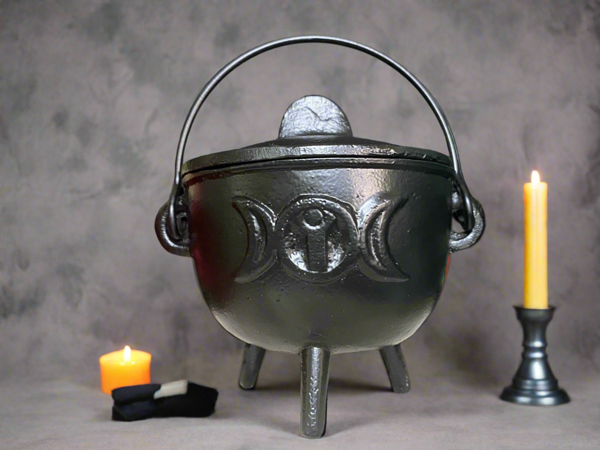 Triple Moon Cauldron